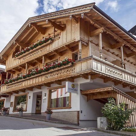 Das Gaestehaus Schneider Am Dorfplatz Alpbach Exterior foto